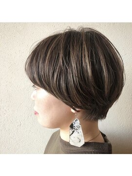 アコット(Acotto.) シースルーハイライト　ハンサムショート