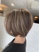 イヴ(Eve) 夏を感じる耳かけハイライト