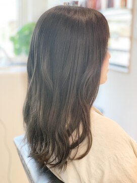 ヘアースタジオリリー(HAIR STUDIO Lilly) グレージュ