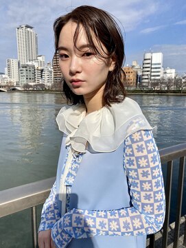 タルト(TARTE) ミディアム　/センターパート/ベビーバング