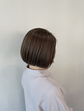 バトー バイ トリコ 船橋北口店(BATEAU by tricot) #大人ボブ#シアベージュ#シークレットハイライト