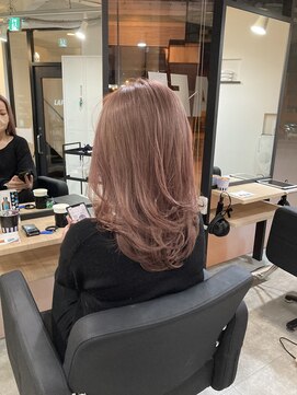 ラフ 難波店(LAFF) #黒髪#ボブルフ#ネビージュ#小顔#ワンレン