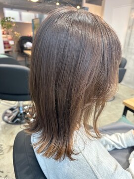 アンデイ(unday) オリーブグレージュ