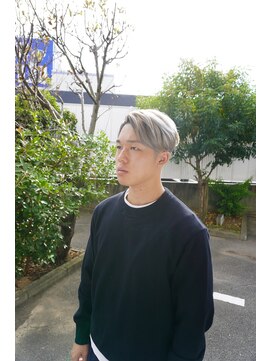 ヴェルゴ 沖浜店(vellgo) 【vellgo徳島】ハイトーン×センターパート