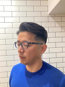 リリーコナー 武蔵小杉(LilyConnor) 武蔵小杉/メンズ/ヘッドスパ/眉毛/バーバー/フェード