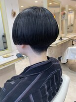 アッシュ 仙川店(Ash)&nbsp;黄金比　刈り上げ女子　耳掛け　ショート　アシンメトリー　仙川