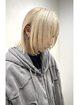 ソルバイジゼル(sol by gisele) ホワイトブロンド