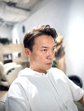 ウノプリールヴァモス(unopulir Vamos) ブリーチ無し外国人風ハイトーンサイドパート