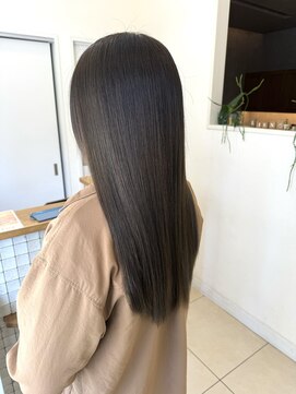 リアン(Lien) 濃いめアッシュ/髪質改善カラー