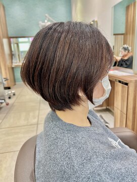アッシュ 豊田店(Ash) 【担当:高下】丸みショートボブ