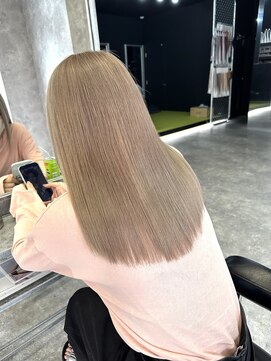 スワン アサヒカワ(SWAN ASAHIKAWA) 旭川美容室【ダメージレスブリーチ】ハイミルクティーベージュ