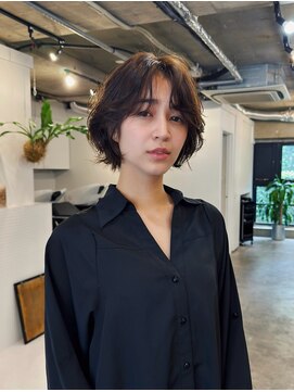 ヒュージ 表参道(huge) ショートボブ/ミニボブ/ニュアンスパーマ/顔周りカット/20代30代