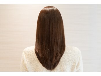 シャンプー・ブロー専門店 MEZON銀座店【メゾン】【4月中旬NEW OPEN(予定)】の写真/ストレートアイロンで、美しいツヤ髪に