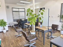 アニュー(Anew)の雰囲気（「私だけのサロン♪」とご好評の居心地の良さ）