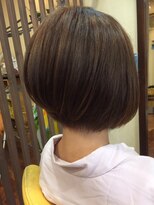 ディーセブン ヘアーリゾート(D seven Hair Resort) フロントダウンボブ