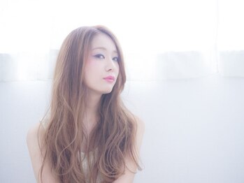 ラクシア(LUXIA)の写真/《HPB AWARD 2025 BEST SALON 注目サロン選出》「雑誌で話題のあのカラー」に+α。貴方だけのカラーへ…＊