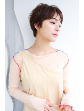 モリオ フロム ロンドン 大宮2号店(morio from London) 【なかじま ひびき】大人かわいいナチュラルマッシュショート