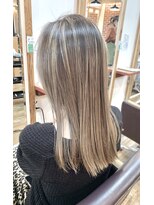 エイト プラット 渋谷2号店(EIGHT plat)&nbsp;色落ちしても外人風ハイライト　2/11