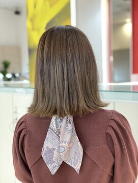 エフ アヴェダ 木の葉モール橋本(F AVEDA) ぱつん外ハネ