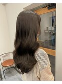 【LILIANA】シアーなベージュカラーとオルチャンヘア