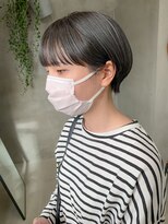 テトヘアー(teto hair) マッシュショート、ワイドバング、耳掛け、ブルーブラック
