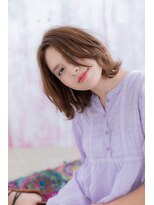 ミック ヘアアンドメイク アップ 駒込店(miq Hair&Make up)&nbsp;伸ばしかけ外ハネミディアム◎モーブカラーくびれカールa1