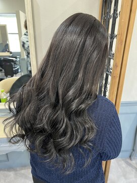 フェアリーテール つきのわ店 ダークブルーアッシュ