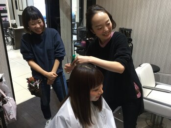 ミック ヘアアンドメイクアップ 高田店(miq Hair&Make up)の写真/どんな髪型が似合うかわからない、希望はあるけど伝わらない。そんなお悩みありませんか？