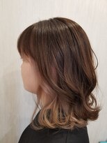 ヘアサロンアンドカフェ エイチプラス(H plus)&nbsp;デザインカラー　インナーカラー　20代　30代