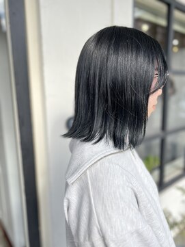 ビオトープ(Bio Top) ブルーブラック/外ハネボブ