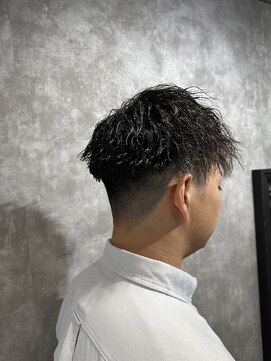 スピン 本八幡(SPIN) ベリーショート/ダークアッシュ/ニュアンスパーマ/韓国マッシュ