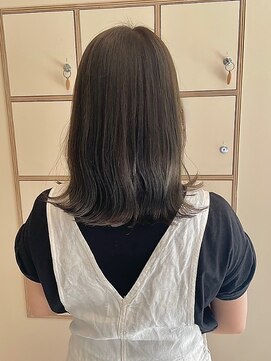 ピピバイヨーク(pipi, by yoke.) 透明感オリーブブラウン/ミディアム