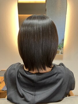 エムアンドスマート 松山(M&SMART) ナチュラルミディアムヘア(ナチュラルブラック)