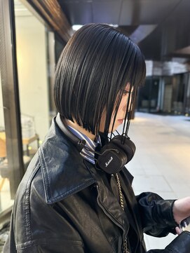 ミィ 表参道(mee.) 黒髪/ボブウルフ/ネビージュ/小顔/ワンレン/髪質改善/前髪