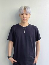 ジーナ 銀座中央通り(Zina) 眞下 透羽