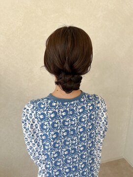 イルプロム 御厨店(illuprom.) シニヨンアレンジ