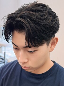 バース バイ ハピネス(BIRTH by happiness) 奈良men'sフェザーパーマフェザーショート