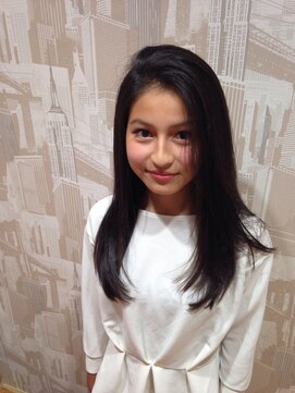 ヘアメイク アース ユーカリが丘店(HAIR & MAKE EARTH) ストレートヘアー