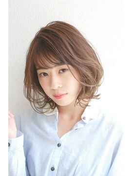 ユーリー(juurii) フェミニンなレイヤースタイル 菊地真理恵