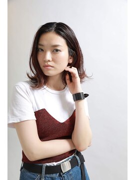 ヴィサージュプラス(VISAGE plus) visage plus 小市　切りっぱなし風 外ハネボブ