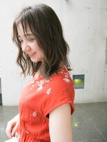 ルティア 池袋(Lutia) カーキアッシュ 濡れ髪 大人かわいい