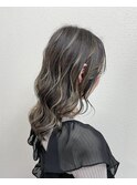 【ロング】グレージュハイライト☆