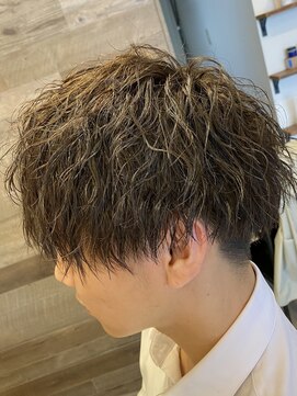 ヘアーショップケイ(HAIR SHOP K.) 少し長めマッシュのツイストパーマ仕立て