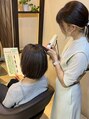 レスピア 銀座中央通り店(Respia) マイクロスコープで頭皮診断しています!