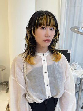 ハイブ 金沢(Hive) 10代20代レイヤーカットフェイスレイヤー裾カラーイエロー