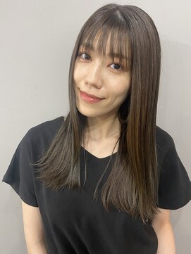 ガーランド (Garland) 大人ロング/レイヤーカット/水素カラー/ピンクベージュ/卵型