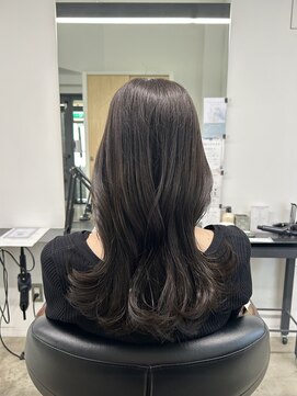 イレス 札幌円山店(IRESU) 切りっぱなしボブ/エアリーロング/美髪/ピンクブラウン/ショート
