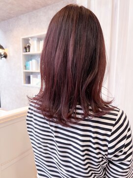 キャアリー(Caary) 福山市20代30代40代50代60代caary切りっぱなし外ハネピンク