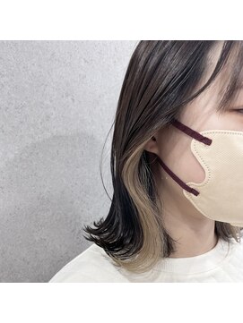 ヌーヴェル(nouvelle) ぷつっとミディアム×インナーカラー