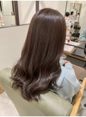 艶カラーで伸ばしかけも美しく巻いても綺麗なアッシュグレージュ